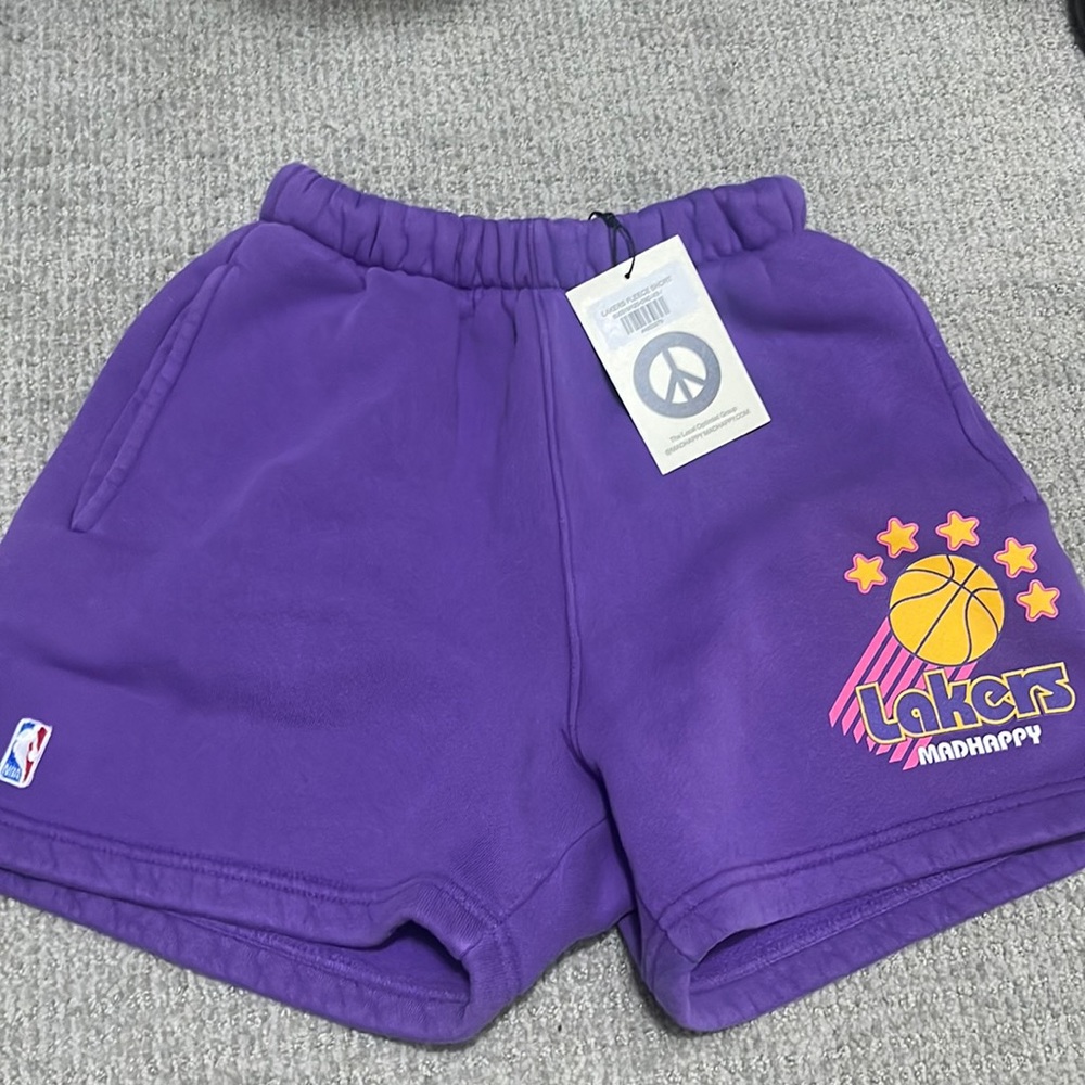 NWT Mad Happy x Lakers Short size XS
